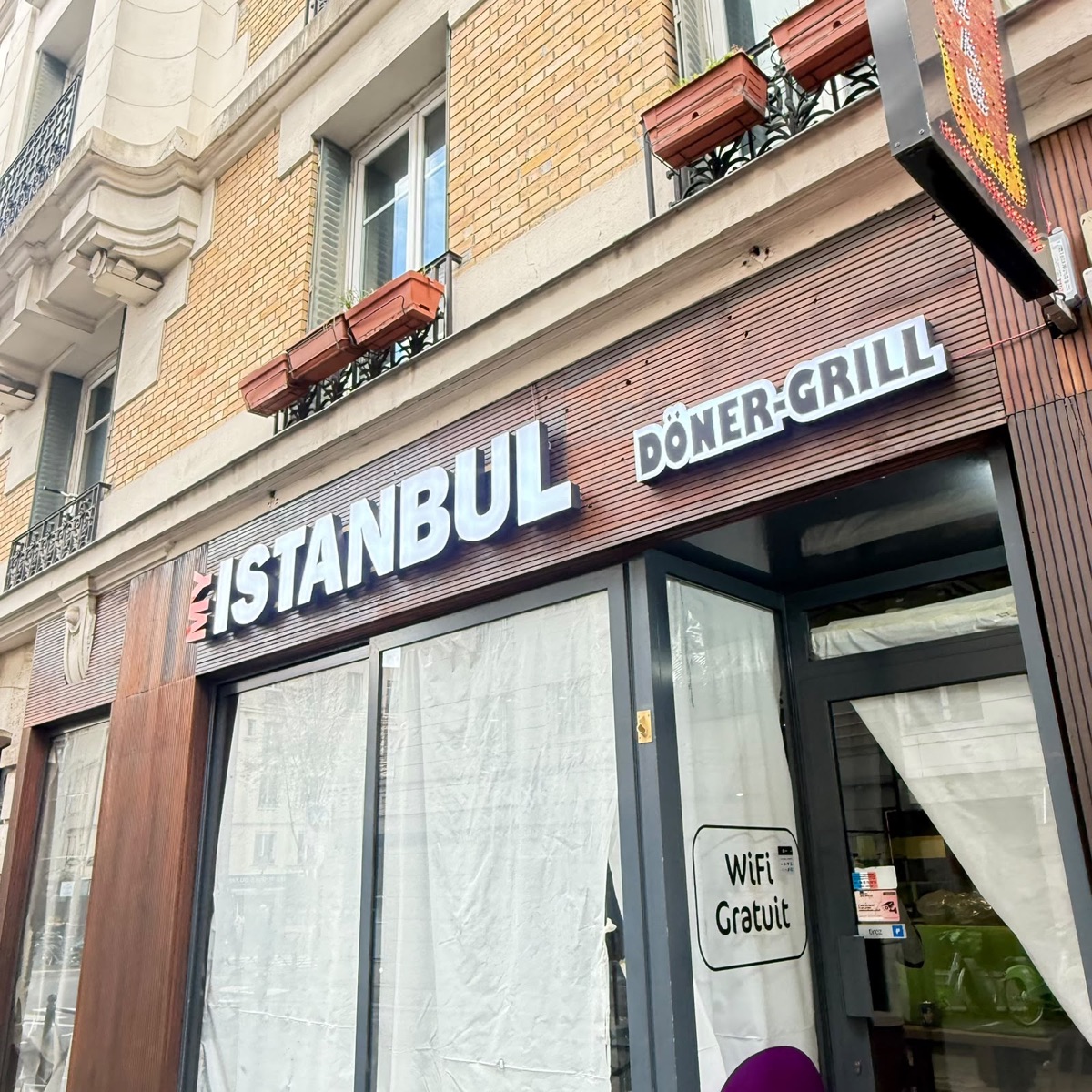 Enseigne döner – Istanbul