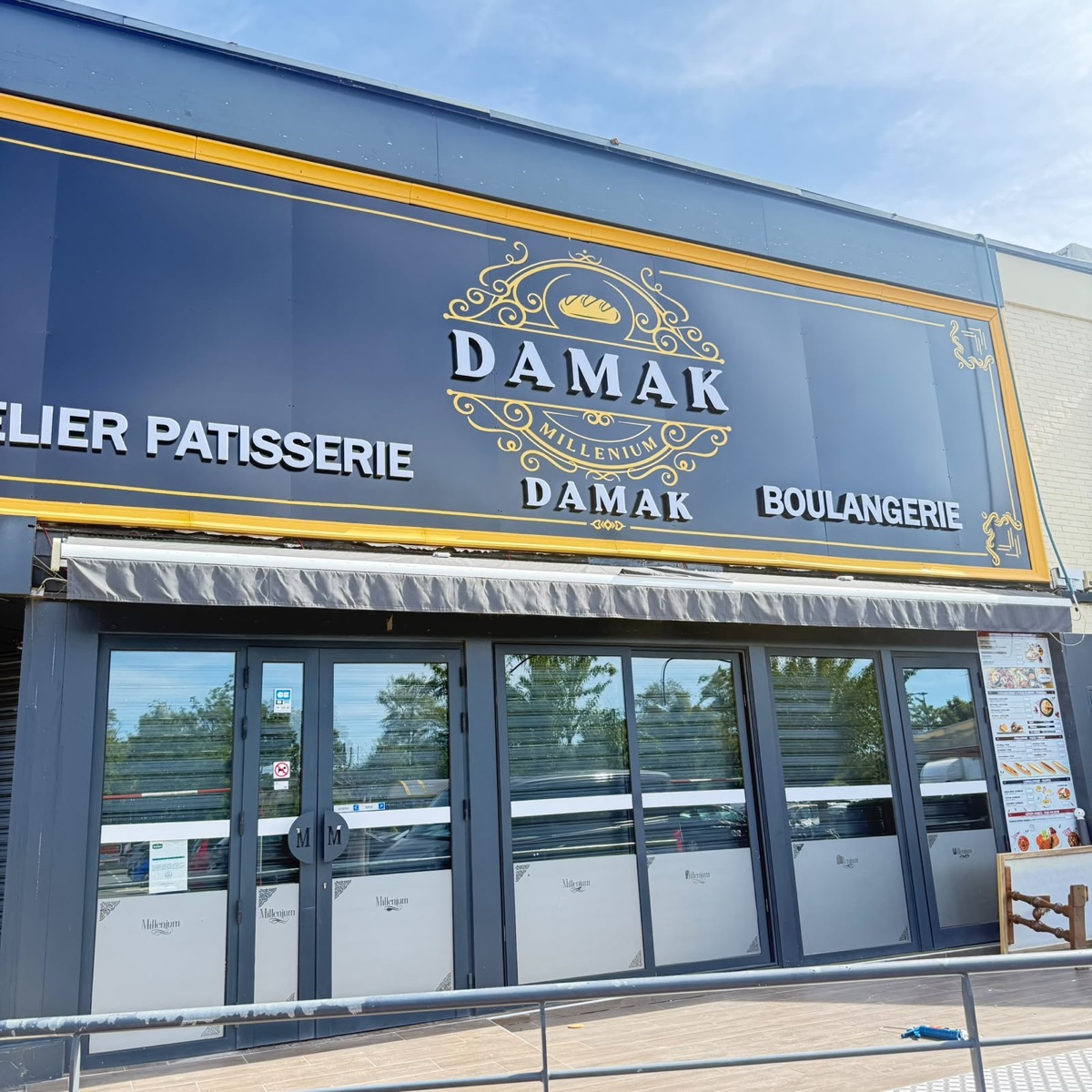 Façade pâtisserie – Damak